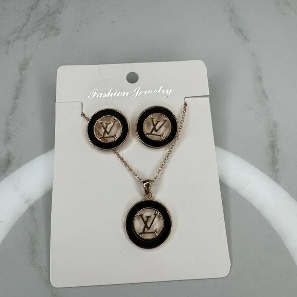 Earring & Necklace Set - Picture 11 of 12